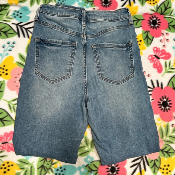 Forever 21 Slightly Distressed Jeans - Picture 3 of 4